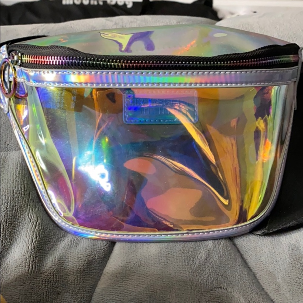 Fanny pack